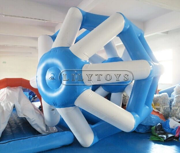 Hot Sale Sealing Inflatable Roller Water Windmill for Park