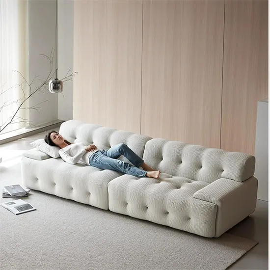 Tavolino moderno in stile italiano Porta TV Set Safa in pelle Armadietto per camera da letto Comodino Tavolo da pranzo Sedia Tavolo Set di divani Divano del soggiorno Mobili per la casa dell'hotel